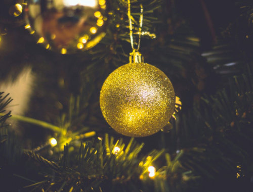 The Benefits of Decorating a Flocked Christmas Tree for Mental Health